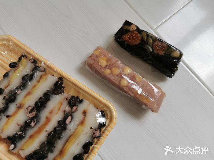 南大门韩国米糕(公滨路店)黑豆年糕图片