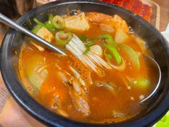 -草家酱蟹炭火烤肉店(珲春南路一店)