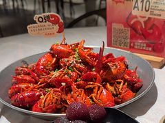 -巴厘龙虾·榜首油焖大虾(音乐学院·沿江酒馆店)