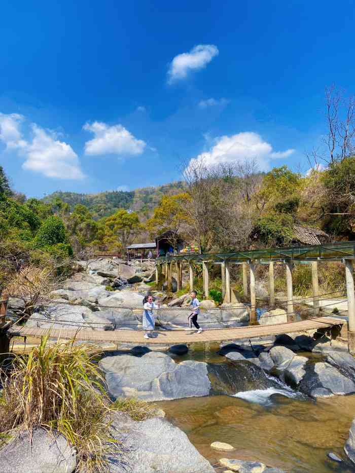 梅嶺銅源峽風景區-