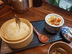 -银米·云南传统过桥米线(双廊黑金冠店)
