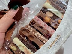 -Laderach 莱德拉(上海环贸iapm店)