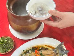 -先鲜鲫鱼粥