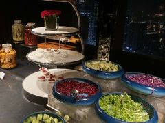 -唐拉雅秀酒店-西锦汇空中BBQ·思创餐厅