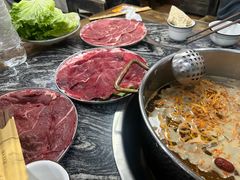 -乳仔牛牦牛汤锅 烤羊排(松潘古城店)