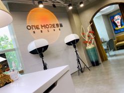 -变画·发型STUDIO