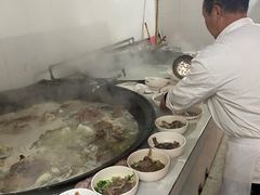 -铁军鲜羊肉汤