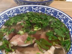 -丰登陕西水盆牛羊肉·泡馍