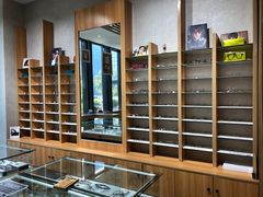 -无界眼镜MaxLess(滨江星光大道店)
