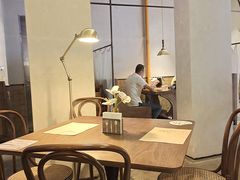 -来龙里 精致 东南亚餐室(万象城店)