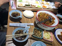 -怪噜范·老贵阳街头名小吃(鸿通城店)