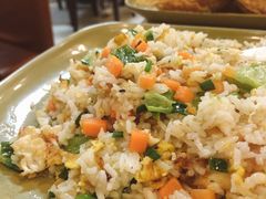 鸡蛋炒饭-胡须佬鸡煲四季火锅(龙珠大道店)