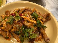 手撕卤鸡-东排食堂长沙小吃大排档(五一广场店)