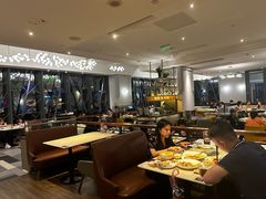 -港丽餐厅(高德置地店)