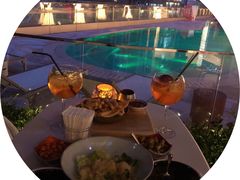 -池畔酒吧 WET Bar