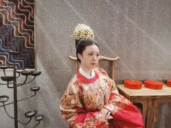-盘子女人坊生日照·摄影馆(浦东店)