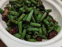-山楂树融合菜餐厅