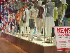 店内环境-优衣库(银座店)