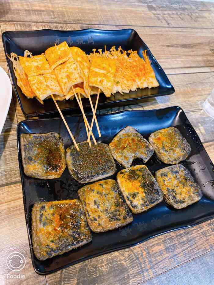 兄弟烧烤(天润嘉城店)-"晚上铜陵夜宵很少,这家烧烤味道不错,价格.