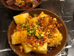 -巴四老城区炭火蛙锅(张江店)