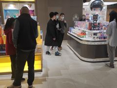 -泡泡玛特POPMART(世豪广场店)