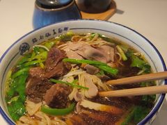 -镇南锅盖面馆(解放路店)