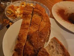 餐前面包-BOR Eatery(安福路店)