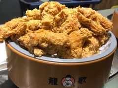 -龍歌自助小火锅(市南金茂湾店)