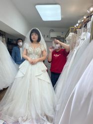 -NaNa婚纱礼服馆