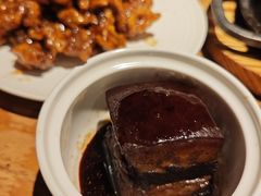 东坡肉-新白鹿餐厅(银泰西湖文化广场店)