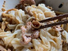 干拌猪杂老友粉-漆黑觉米粉(三里屯店)