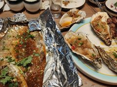 -街角等你.大连海鲜烧烤.经典铁板海鲜串(西安路店)