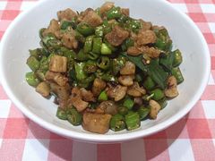 -湘菜时代风味餐厅