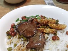 -牛八宝桂林米粉(八里庄店)