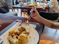 -武汉世茂希尔顿酒店·汇·全日餐厅