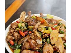-鸿顺老铁锅美蛙鱼府(解放碑店)