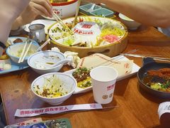 -怪噜范·老贵阳街头名小吃(鸿通城店)