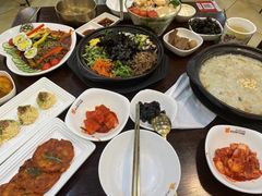 -釜山豚骨汤饭(芝罘万达广场店)