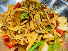 -叶派龙虾•招牌香辣蟹·海鲜(中海国际店)