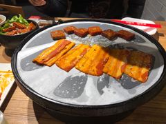 -么肆烤肉(汉街形象店)