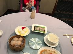 -御花园·粤菜·海鲜火锅(中山公园店)