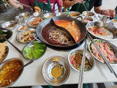 -憨铁匠老火锅(龙岗万科里店)