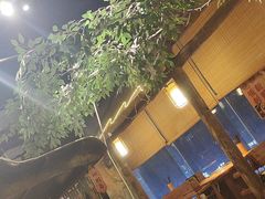 -城墙拐拐火锅(三峡广场黑金冠店)