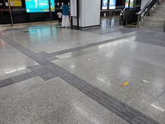 -近江(地铁站)
