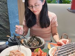 -山之屋炭火烧肉·生啤畅饮(大朗万科中央公园店)