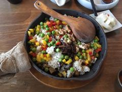 -云海肴·汽锅鸡·云南菜(天山百盛优客店)