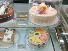 -哈根达斯(芳圆里店)
