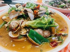 -金陵大勇烧烤·小龙虾·海鲜大咖(竹山路店)