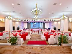 -大连长城大饭店(西安路地铁站店)