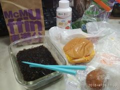 -麦当劳(杭州西湖银泰百货店)